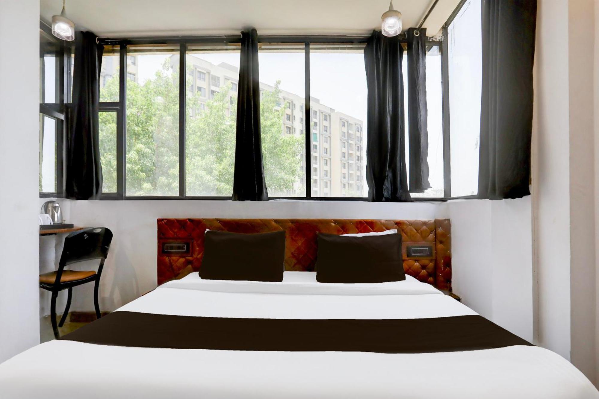 Super Hotel O Mp Nagar Near Rachna Tower Bhopal Buitenkant foto