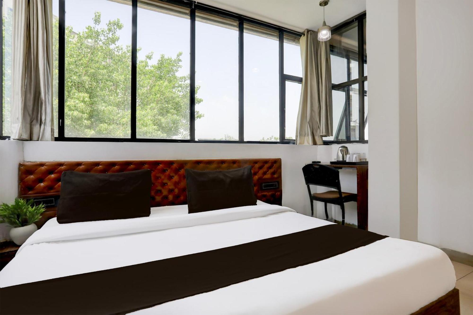 Super Hotel O Mp Nagar Near Rachna Tower Bhopal Buitenkant foto