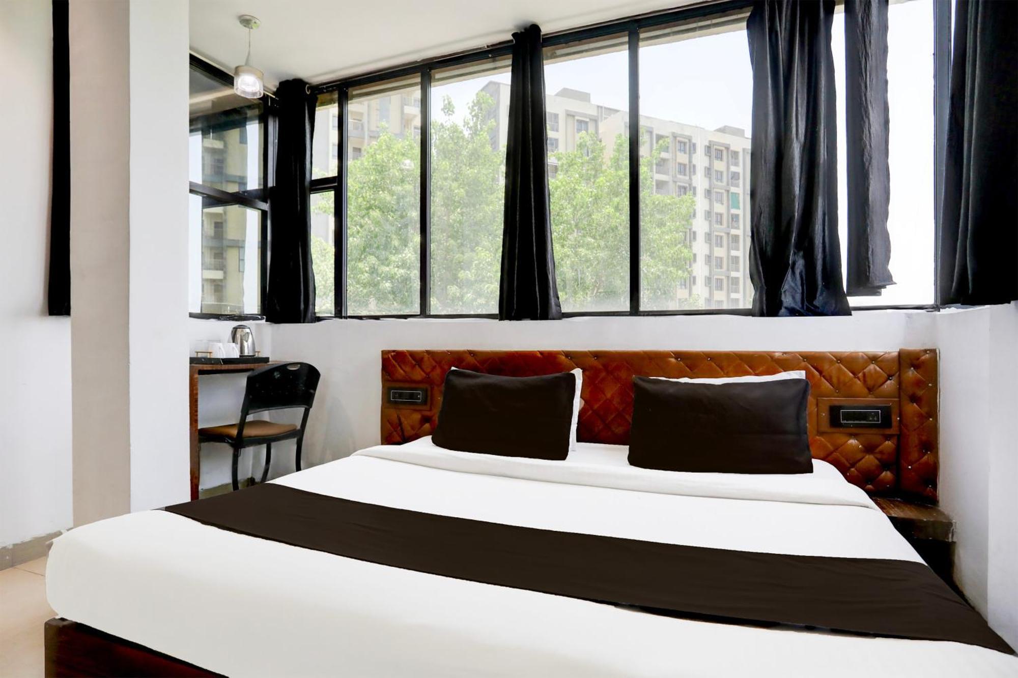Super Hotel O Mp Nagar Near Rachna Tower Bhopal Buitenkant foto